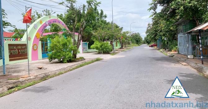 🌱 BÁN NHÀ VỊ TRÍ ĐẸP ĐỐI DIỆN CỔNG TRƯỜNG MẦM NON  - Vị trí đẹp có thể kinh doanh mua bán được