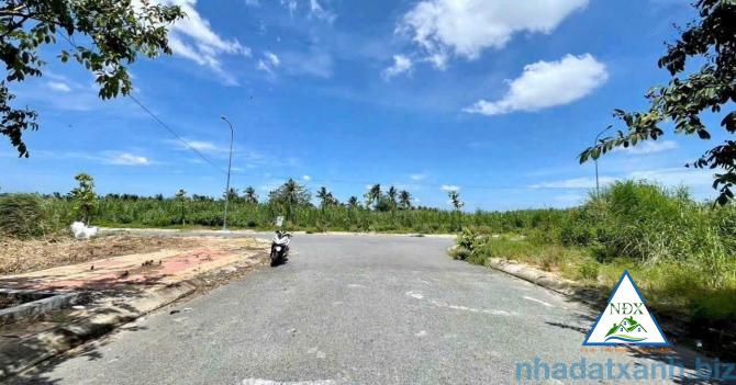 💥 CG. NỀN 90M2, H. ĐÔNG NAM, VỊ TRÍ SÁNG ĐẸP GẦN GÓC ĐƯỜNG B9 KDC PHÚ AN