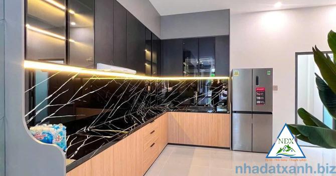 🍀 NHÀ 1 TRỆT 2 LẦU - MỚI ĐẸP - FULL NỘI THẤT   ĐƯỜNG D13 KDC HỒNG LOAN 6A CẦN THƠ.