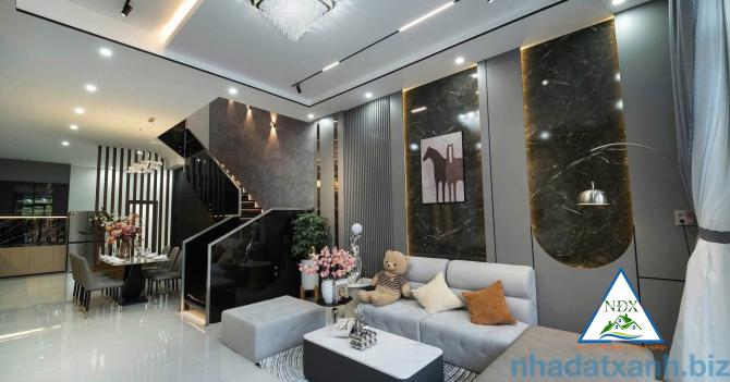 🍀 NHÀ 1 TRỆT 2 LẦU - MỚI ĐẸP - FULL NỘI THẤT   ĐƯỜNG D13 KDC HỒNG LOAN 6A CẦN THƠ.