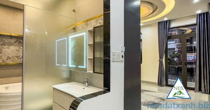 🗝️ NHÀ BÁN MỚI 100% ,THỔ CƯ , HOÀN CÔNG  💁💁💁DT: 5x16 TRỆT 2 LẦU, HƯỚNG NHÀ TÂY BẮC