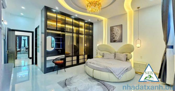 🗝️ NHÀ BÁN MỚI 100% ,THỔ CƯ , HOÀN CÔNG  💁💁💁DT: 5x16 TRỆT 2 LẦU, HƯỚNG NHÀ TÂY BẮC