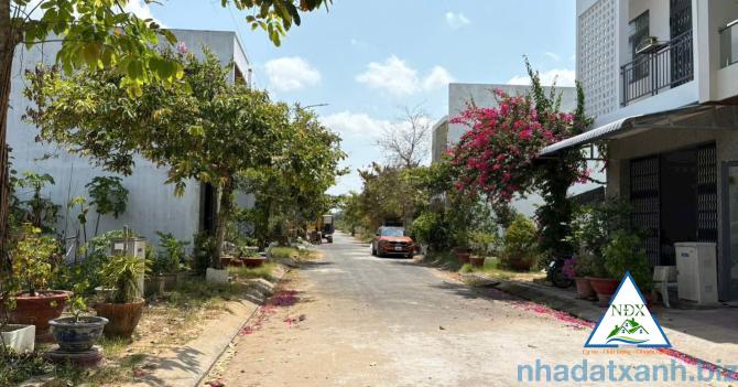 Bá.n nền có 2 hẻm KT Đường B15 KDC TÂN PHÚ, P. Hưng Phú, TP. Cần Thơ  Gi.á bá.n: 1 tỷ 690 triệu