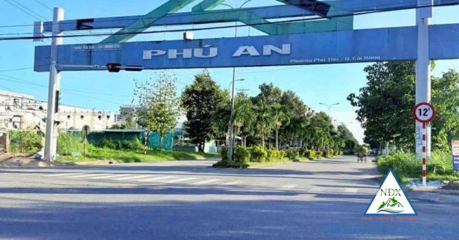 BÁN NỀN ĐẸP 110M2 ĐƯỜNG A4 LO 28M KDC PHÚ AN   + Giá bán: 2ty990rrieu