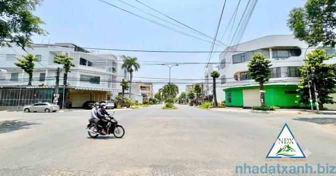 CẶP NỀN GÓC 2 MẶT TIỀN TRỤC CHÍNH ĐƯỜNG SỐ 3 & ĐƯỜNG SỐ 12  KDC DIỆU HIỀN CẦN THƠ.