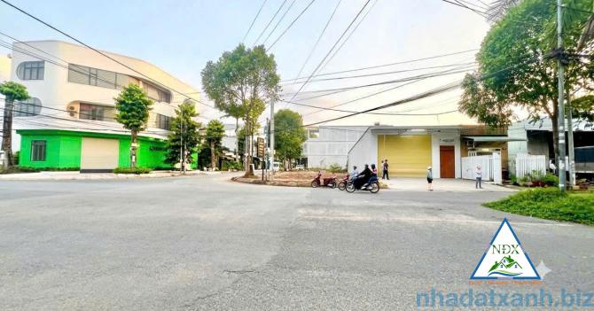 CẶP NỀN GÓC 2 MẶT TIỀN TRỤC CHÍNH ĐƯỜNG SỐ 3 & ĐƯỜNG SỐ 12  KDC DIỆU HIỀN CẦN THƠ.