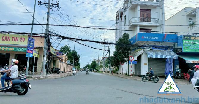 CG. BÁN NỀN GÓC 2 MẶT TIỀN ĐƯỜNG NGUYỄN THÔNG- TẶNG NHÀ CẤP 4 (đang cho thuê 5tr/ tháng)- ZÁ: 6 TỶ
