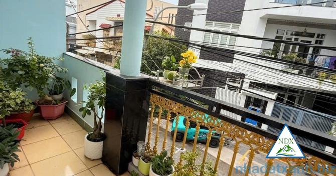 CG. BÁN NHÀ TRỆT LẦU- 3 PHÒNG NGỦ- ĐƯỜNG B18 KDC 91B- GẦN CHỢ, BỆNH VIỆN, TRƯỜNG ĐẠI HỌC- 4,7 TỶ