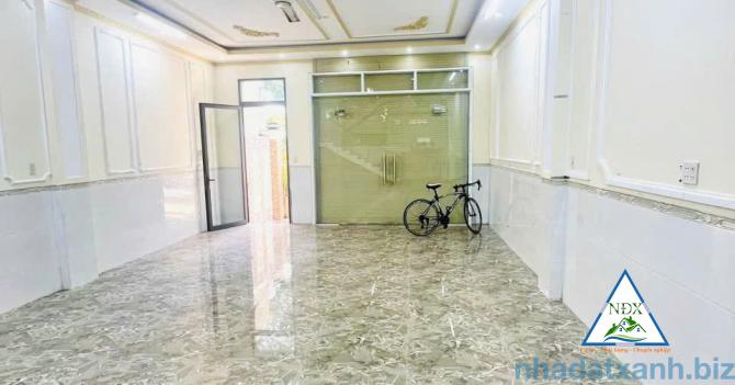 CHO THUÊ NHÀ TRỆT 3 LẦU VỊ TRÍ ĐẸP, MỚI - FULL MÁY LẠNH - KDC NAM LONG - CÁI RĂNG - CẦN THƠ