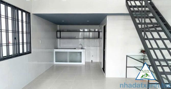Cho thuê nhà trệt lửng mặt tiền đường KDC Hưng Phú, gần siêu thị Go Cần Thơ. Giá thuê 4tr