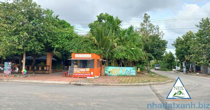 NỀN ĐẸP VỊ TRÍ GẦN BÙI QUANG TRINH  CÁCH QUÁN CAFE HỘI Ý 50m