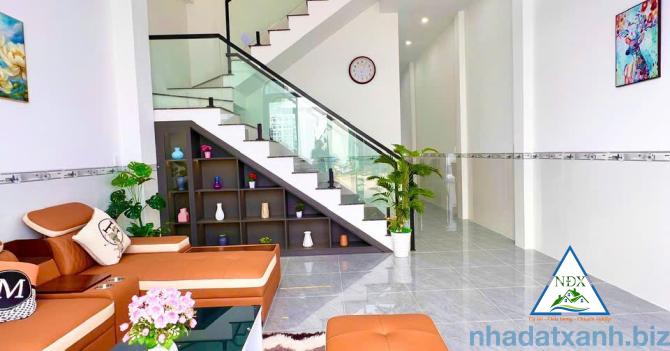 Nhà mới 100% 1 trệt 1 lầu  Đường số 10 kế góc Khu dân cư Đông Phú, Châu Thành, Cần Thơ