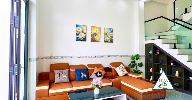 Nhà mới 100% 1 trệt 1 lầu  Đường số 10 kế góc Khu dân cư Đông Phú, Châu Thành, Cần Thơ