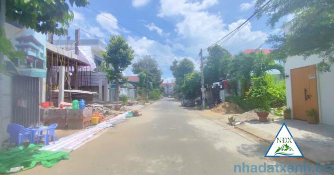 VỊ TRÍ CẶP NỀN SÁNG ĐẸP GIÁ TỐT  CG Bán Cặp Nền 180m² - Đường Số 5 - KDC Long Thịnh - P. Hưng Phú -
