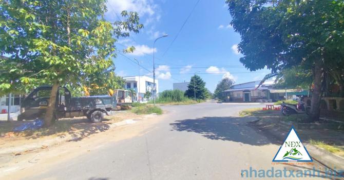 VỊ TRÍ NỀN SÁNG ĐẸP GẦN CHỢ 586 & BV HOÀN MỸ, GẦN TRƯỜNG HỌC  CG Bán Nền 81m²  B8 - KDC Phú AN