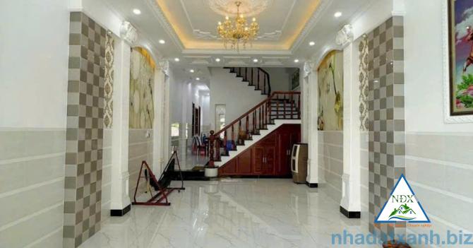 VỊ TRÍ NHÀ ĐOẠN NGOÀI GẦN CHỢ GẦN TRƯỜNG HỌC & GẦN SIÊU THỊ GO  CG Bán Nhà 1 Trệt 2 Lầu Đường B3 (Đ