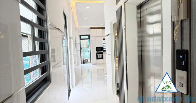 VỊ TRÍ NHÀ SÁNG ĐẸP CÓ HẺM KỸ THUẬT BÊN HÔNG 2M CÓ THANG MÁY Bán Nhà 1 Trệt 3 Lầu Mới Đẹp - ĐS 8