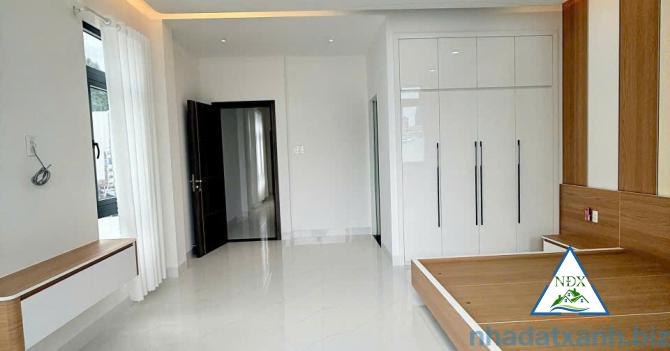 VỊ TRÍ NHÀ SÁNG ĐẸP CÓ HẺM KỸ THUẬT BÊN HÔNG 2M CÓ THANG MÁY Bán Nhà 1 Trệt 3 Lầu Mới Đẹp - ĐS 8