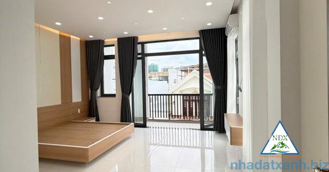 VỊ TRÍ NHÀ SÁNG ĐẸP CÓ HẺM KỸ THUẬT BÊN HÔNG 2M CÓ THANG MÁY Bán Nhà 1 Trệt 3 Lầu Mới Đẹp - ĐS 8