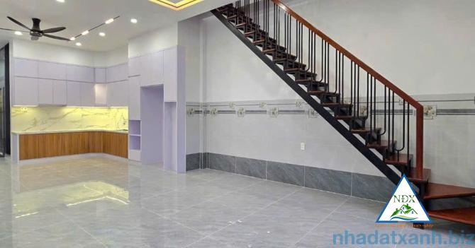 VỊ TRÍ NHÀ SÁNG ĐẸP CÓ THANG MÁY GẦN CHỢ 586 & BV HOÀN MỸ  CG Bán Nhà 1 Trệt 2 Lầu Mới Đẹp