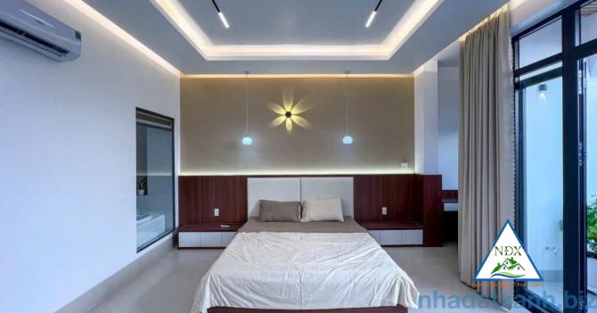 VỊ TRÍ NHÀ SÁNG ĐẸP GẦN CẦU TRẦN HOÀNG NA , TRƯỜNG ĐH TÂY ĐÔ , GẦN BỆNH VIỆN NAM CẦN THƠ
