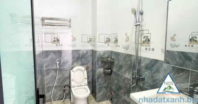 VỊ TRÍ NHÀ SÁNG ĐẸP GIÁ TỐT  Bán Nhà 1 Trệt 2 Lầu Mới Đẹp - Đường A2 - KDC Phú An - Phường Hưng Phú
