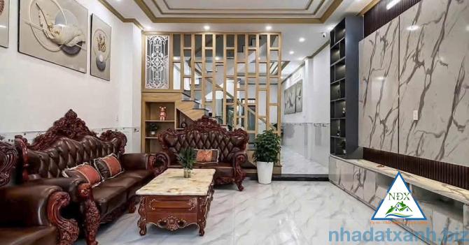 VỊ TRÍ NHÀ SÁNG ĐẸP GIÁ TỐT CG Bán Nhà 1 Trệt 2 Lầu + Sân Thượng Mới Đẹp - Đường 14B - Khu VHTĐ